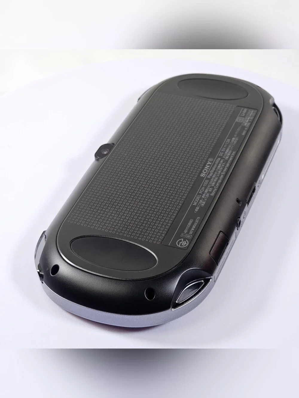 Sony PS Vita OLED 1100 Black Model | Plug & Play | Accessories & content